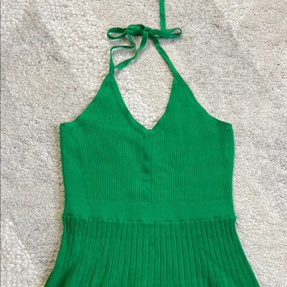 ✨5 for $15✨ A New Day Knitted Green Halter Neck Dress - Picture 3 of 9